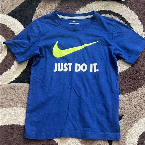 Nike Boys Graphic Tees Assorted Colors Size 7/L - Picture 9 of 12